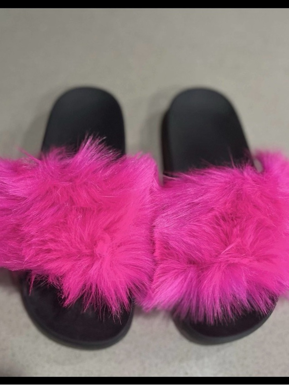 Fuzzy Hot Pink Slide Sandals EU41 Excellent Condition